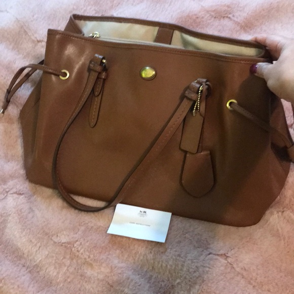 Gorgeous COACH bag - Picture 1 of 6